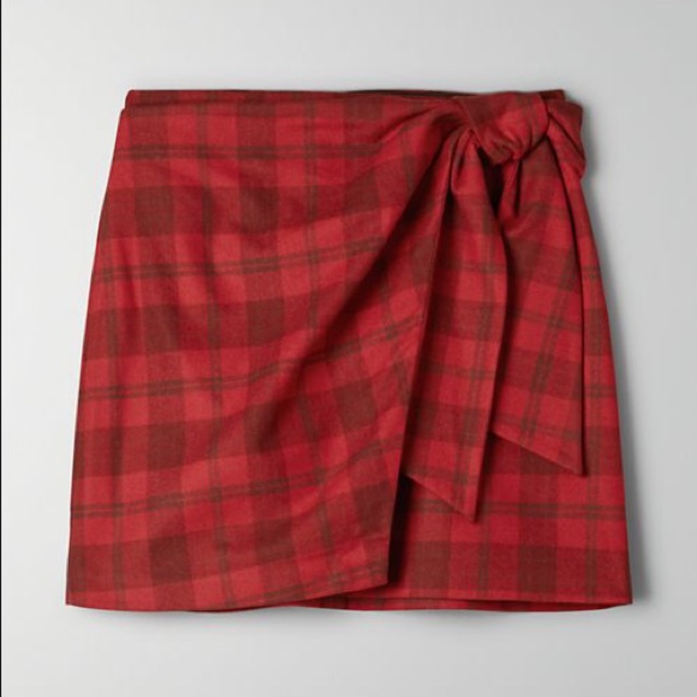 Aritzia Wilfred New Wrap Front Skirt in Red Tone Tartan